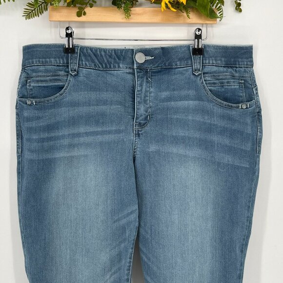 Democracy Ab Solution Blue Ankle & Cropped Jeans - Picture 3 of 5